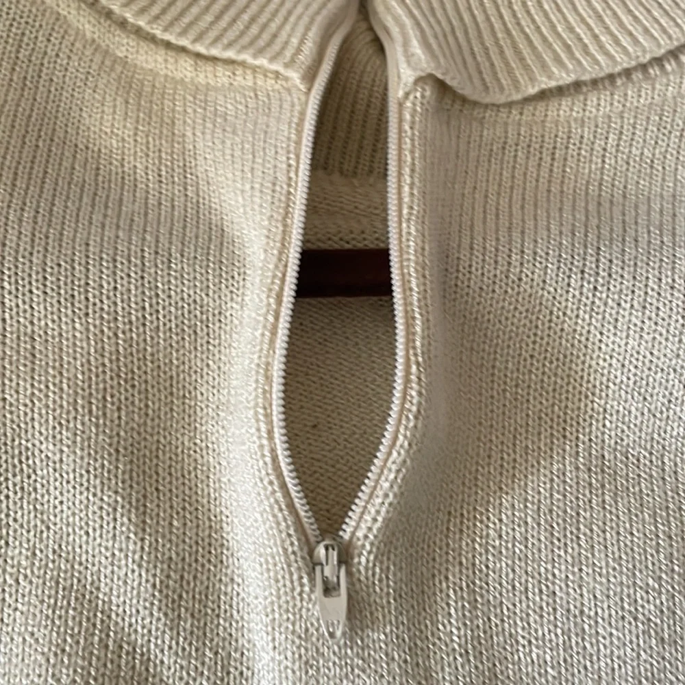 Vintage Lilli Ann Collection knit long sleeve sweater with shoulder pads - Picture 5 of 7